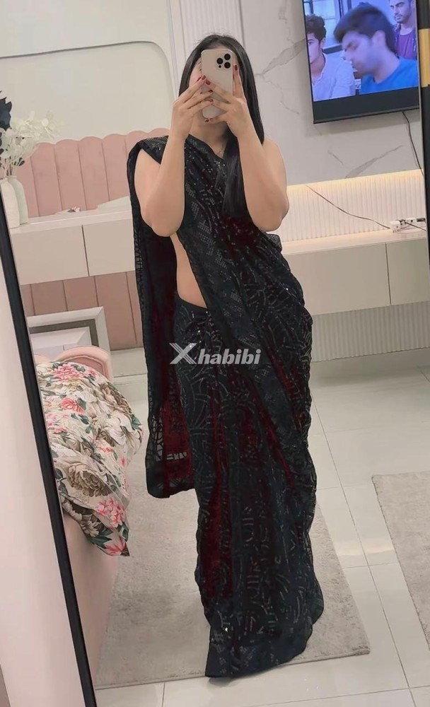indian-call-girl-in-dubai-isha-young-21years-model-in-jvc-0