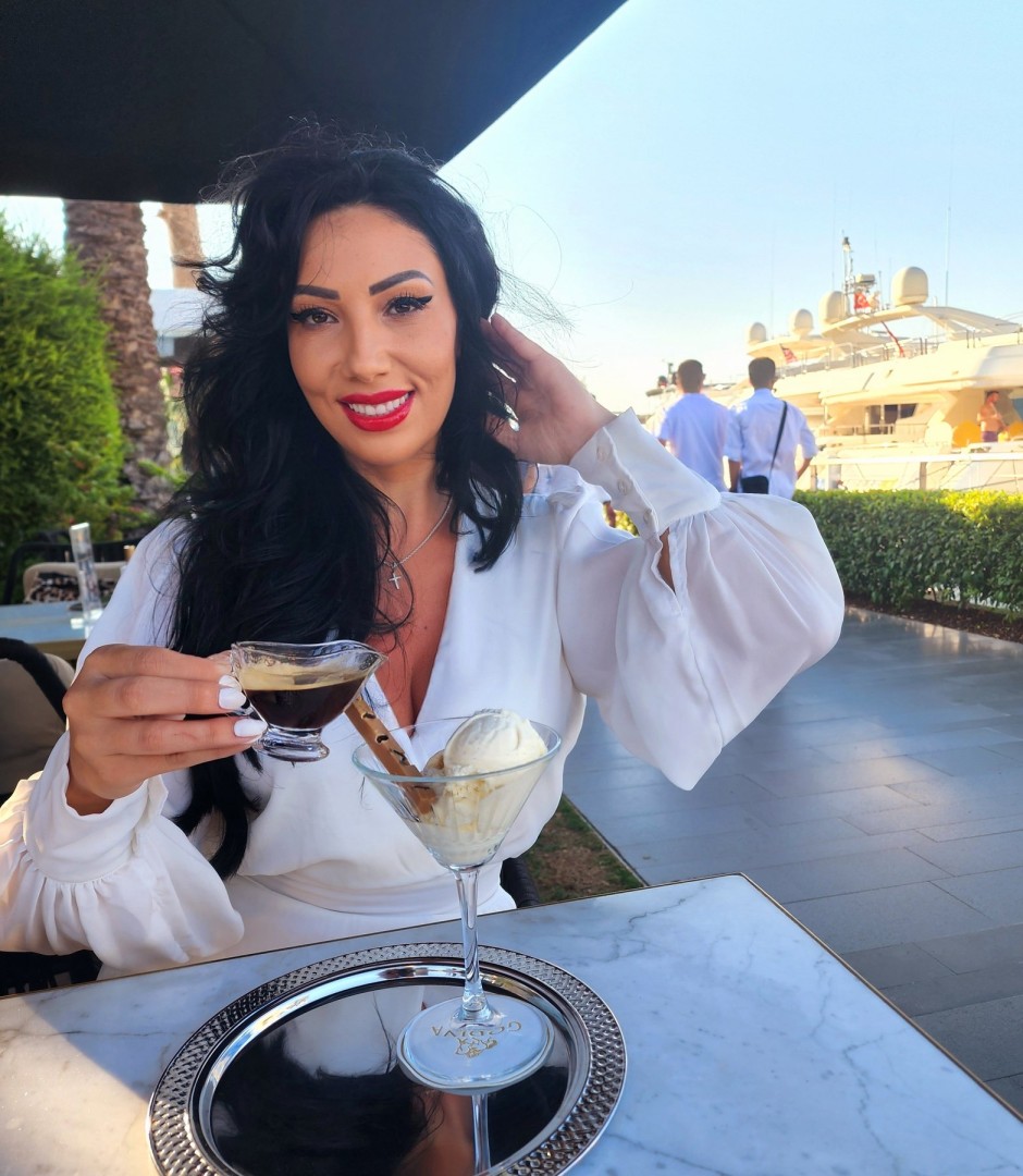 nuru-massage-private-downtown-italian-masseuse-in-dubai-4