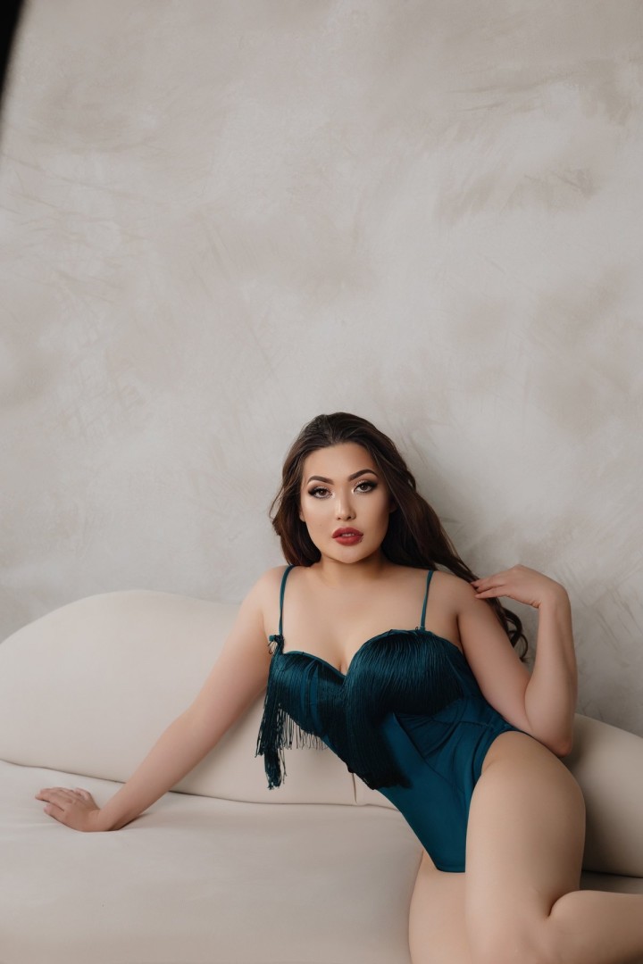 my-instagram-asemaj99-kazakhstani-escort-in-sharjah-1