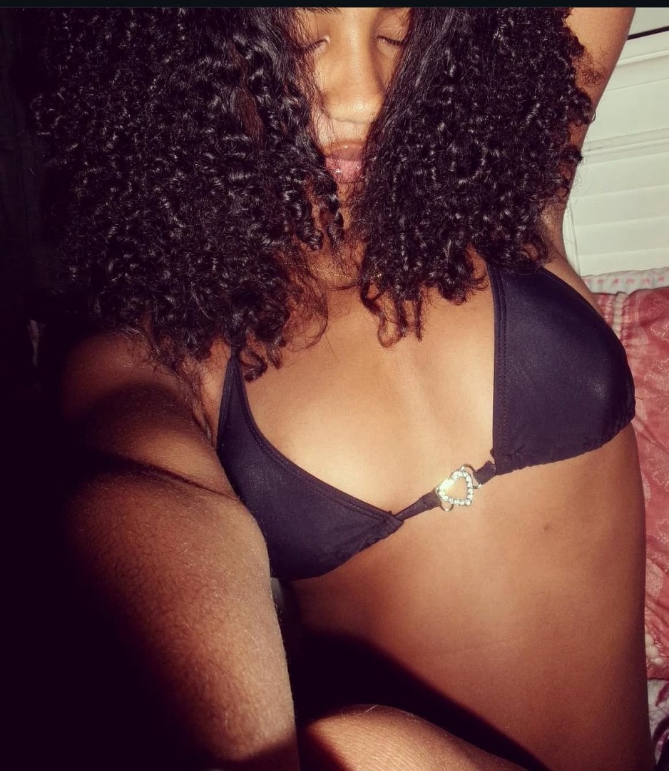 vee-kenyan-sharjah-escort-2