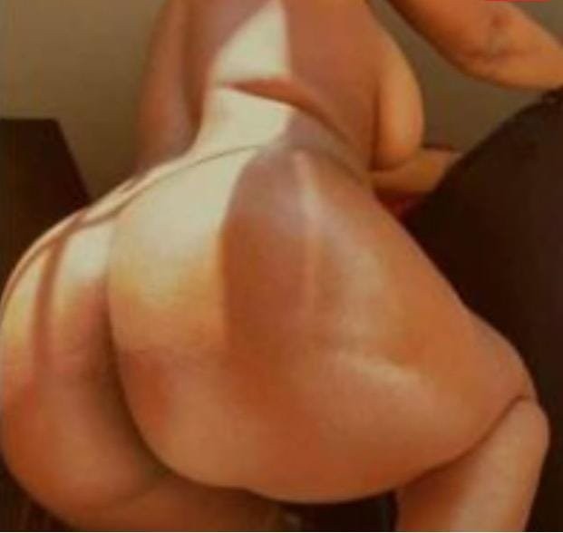 naomi-kenyan-escort-in-ajman-1