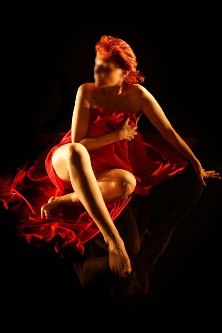 fun-valerie-ottawa-escorts-4