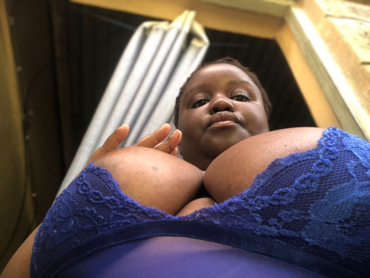 queenchubby23-0