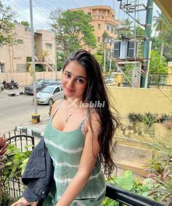 most-demanding-marine-lines-escorts-call-993-4519-018-call-girls-in-marine-lines