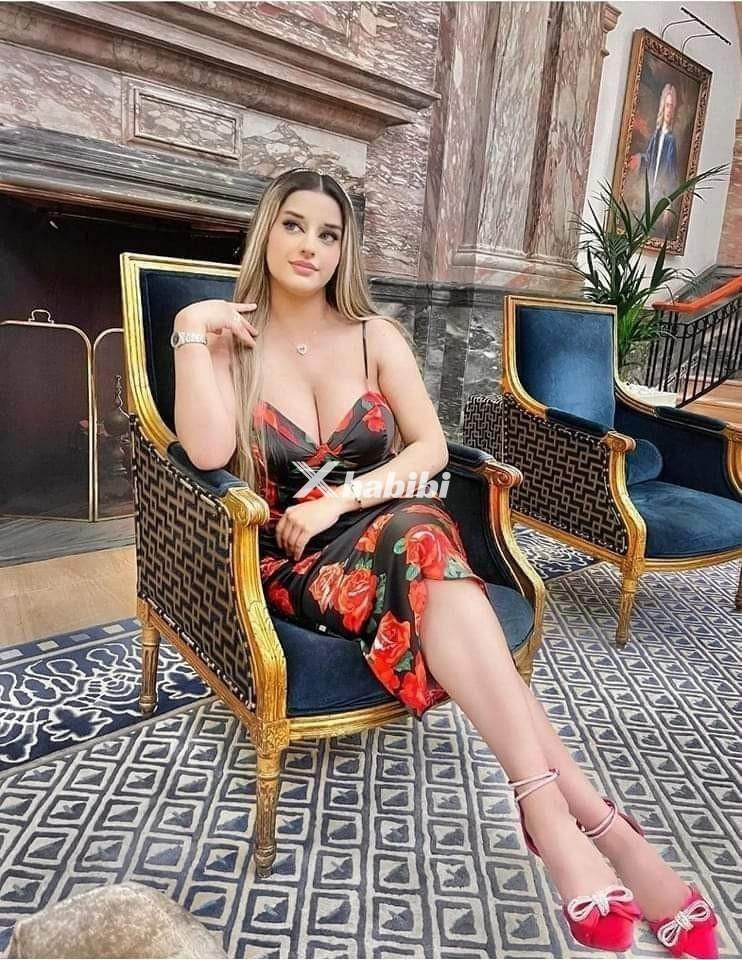 call-girls-in-sialkot-university-hostels-girls-available-2