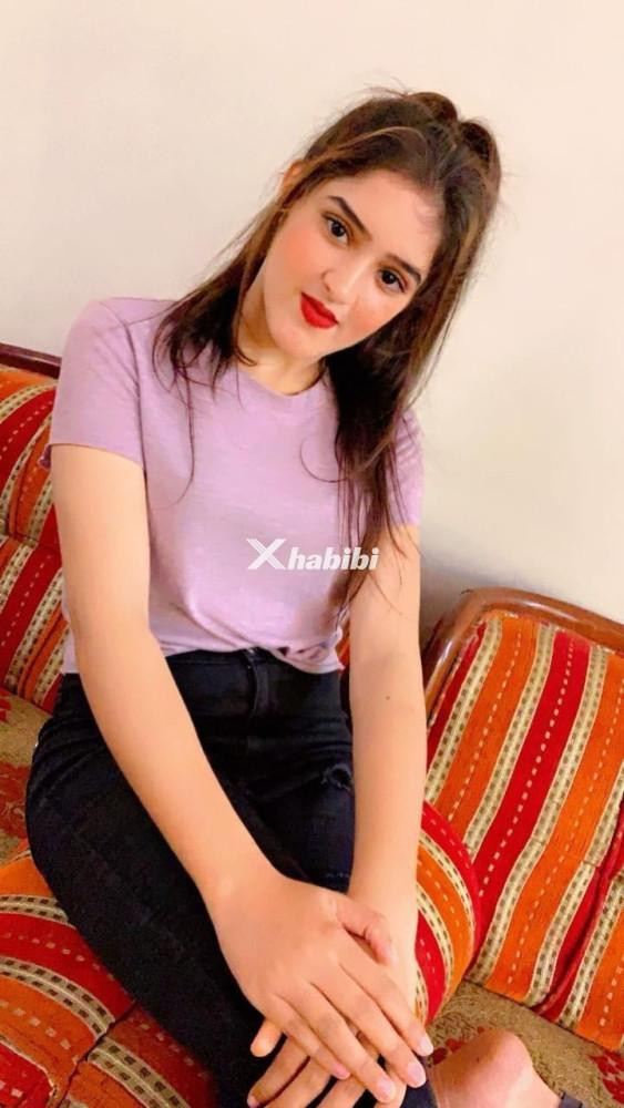 chubby-girl-available-hot-sexy-models-verified-staff-3