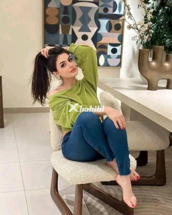 sialkot-classic-girls-available-luxury-professional-girls-available-1
