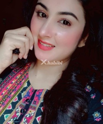 luxury-call-girls-lahore-03234399932