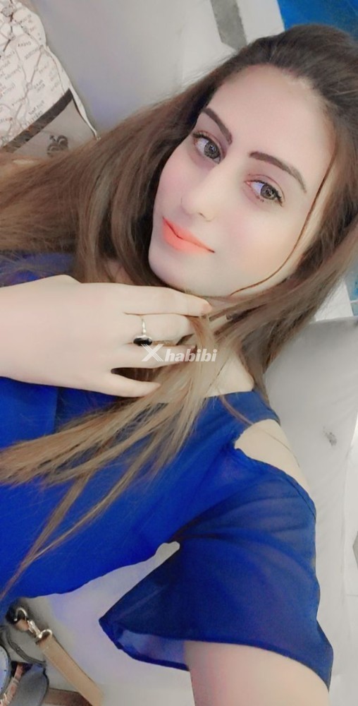 girls-available-for-day-and-night-1