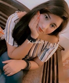 girls-available-for-day-and-night