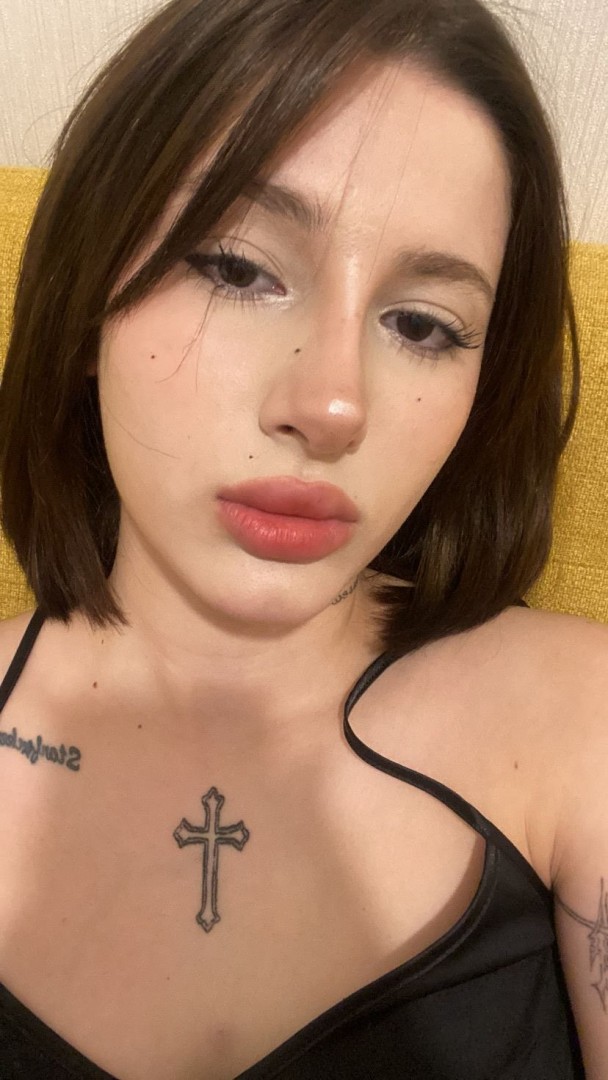 angelina-1